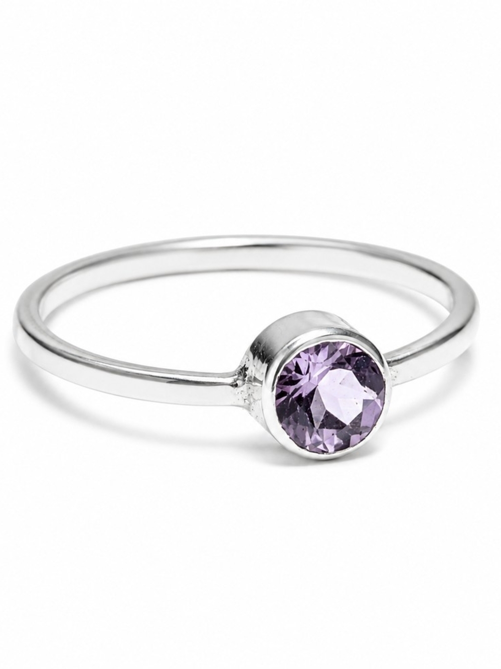 SIZE 7.5 Sterling Silver Amethyst Bezel Solitaire Ring - Purple